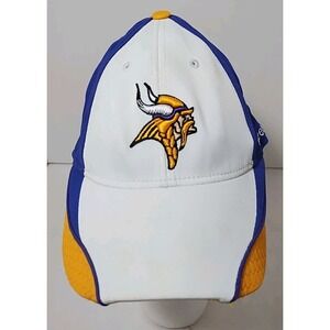 Minnesota Vikings Reebok Flex Fitted Youth Hat Cap  NFL On field White Purple